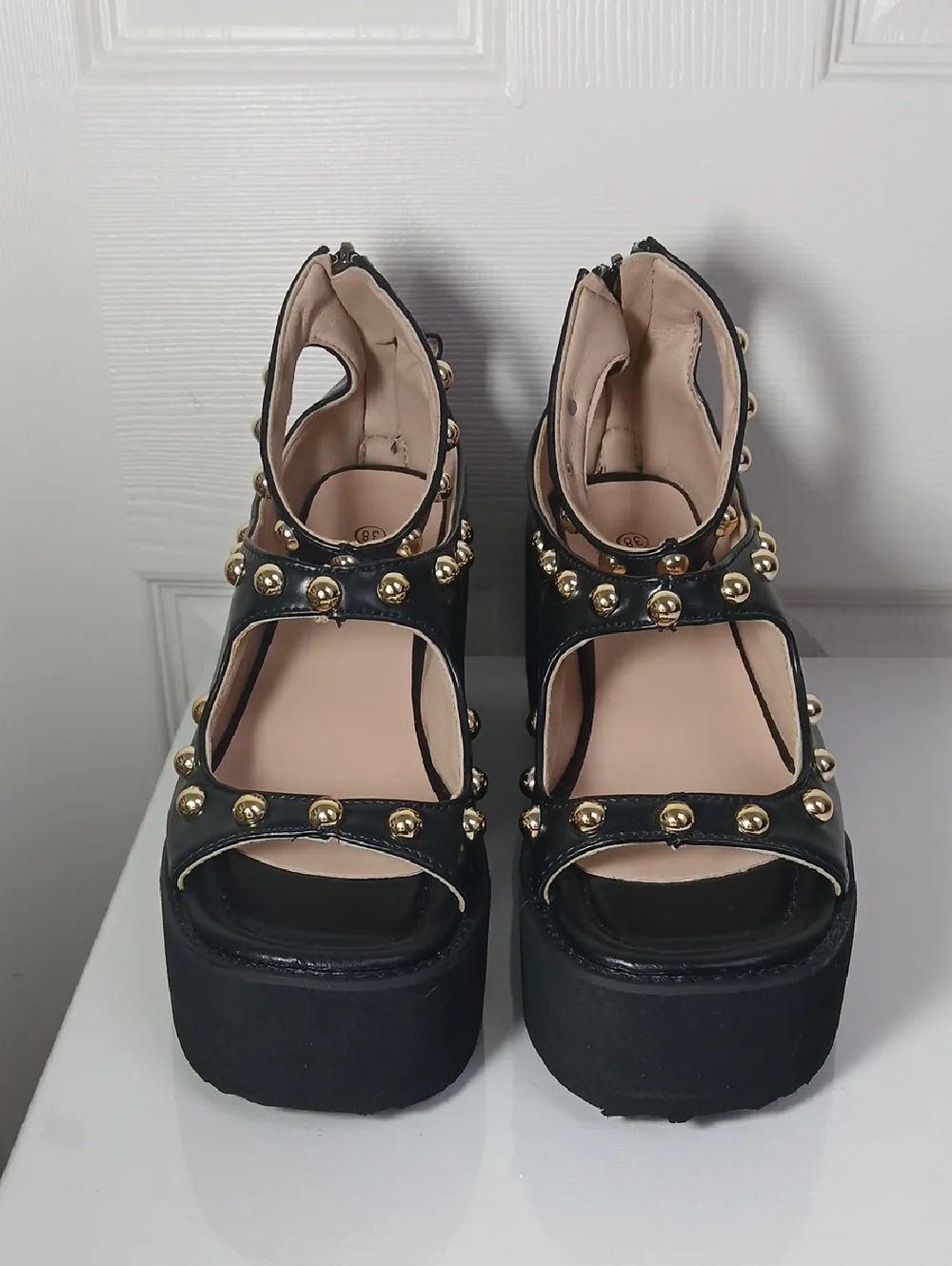 Source Unknown height wear platform